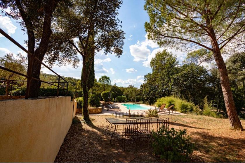 Comorebi Provence Entrecasteaux Exterior photo