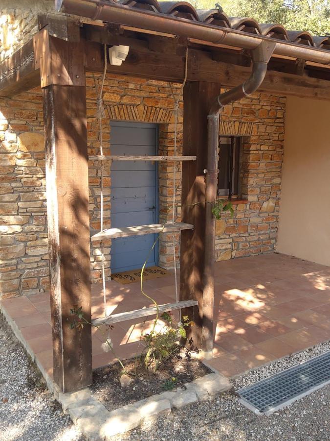 Comorebi Provence Entrecasteaux Exterior photo